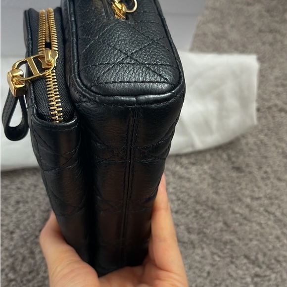 CHRISTIAN DIOR - Picture 5 of 10